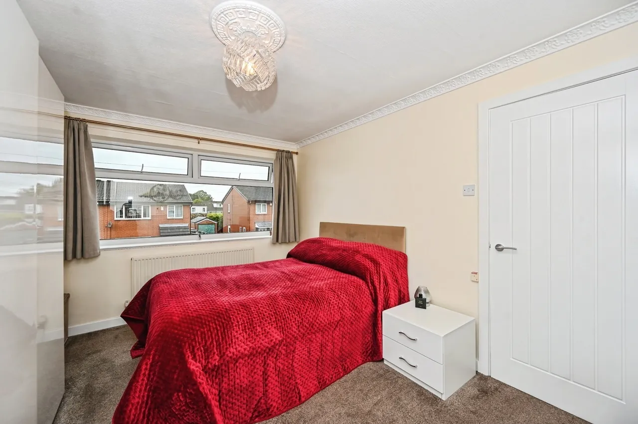 Woolton Close, Ashton-in-Makerfield, Wigan, Greater Manchester, WN4, photo 12