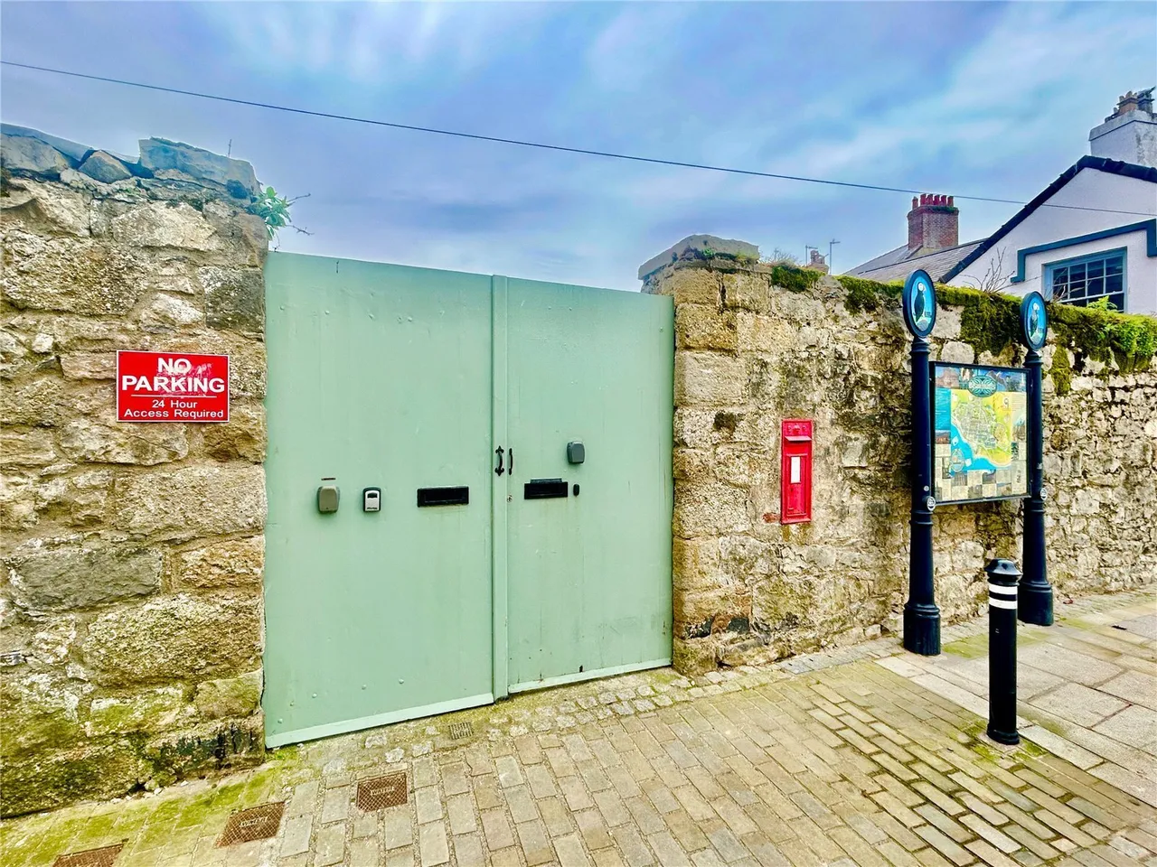 Beaumaris, LL58, photo 10