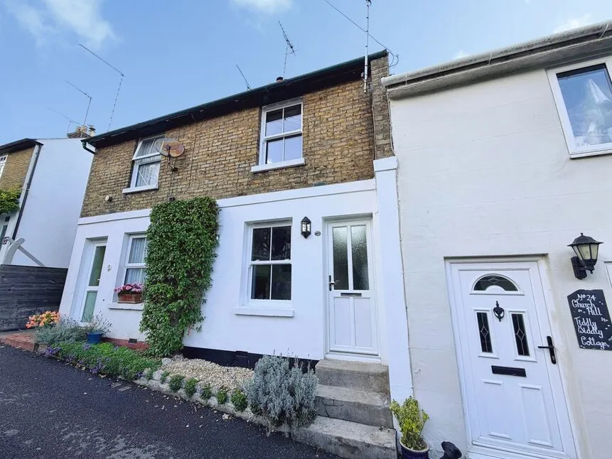 2 bed house to rent, Church Hill, Temple Ewell, CT16