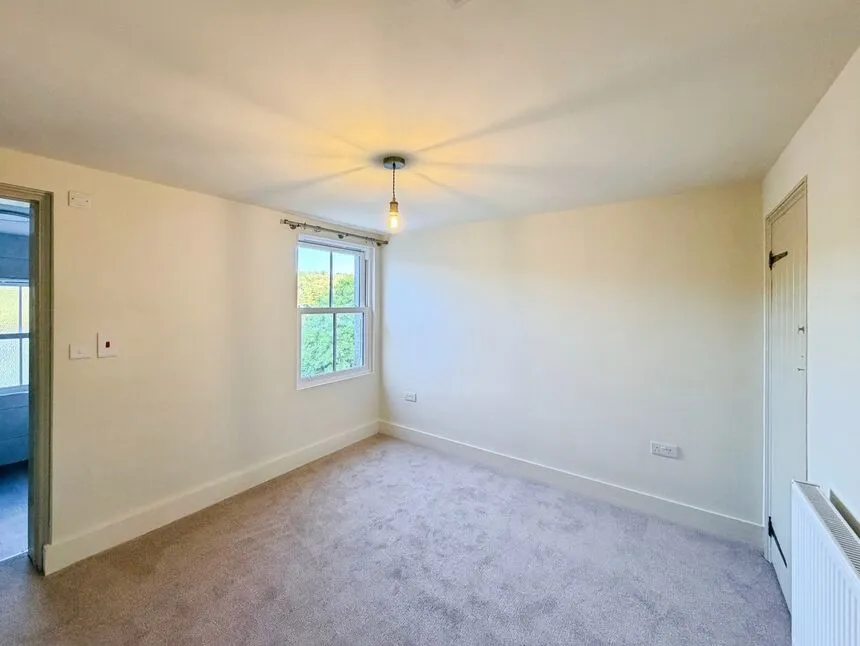 Church Hill, Temple Ewell, CT16, photo 15