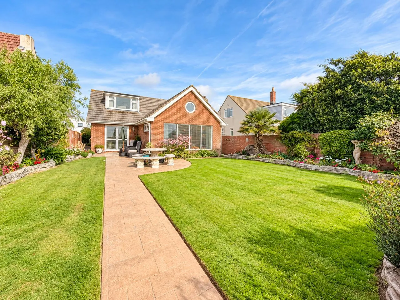 3 bed house for sale, Sea Front, Hayling Island, PO11
