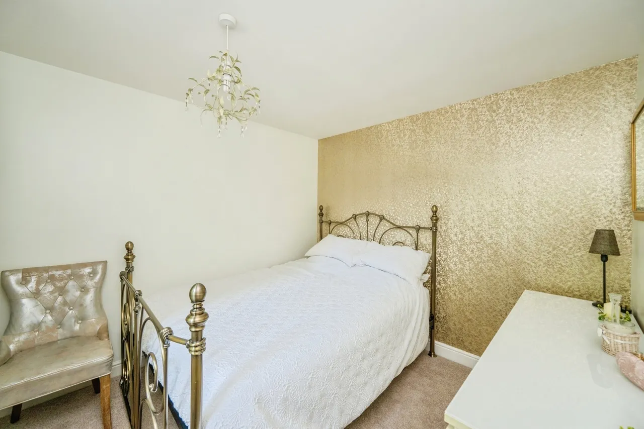 Reid Close, Burntwood, Staffordshire, WS7, photo 16