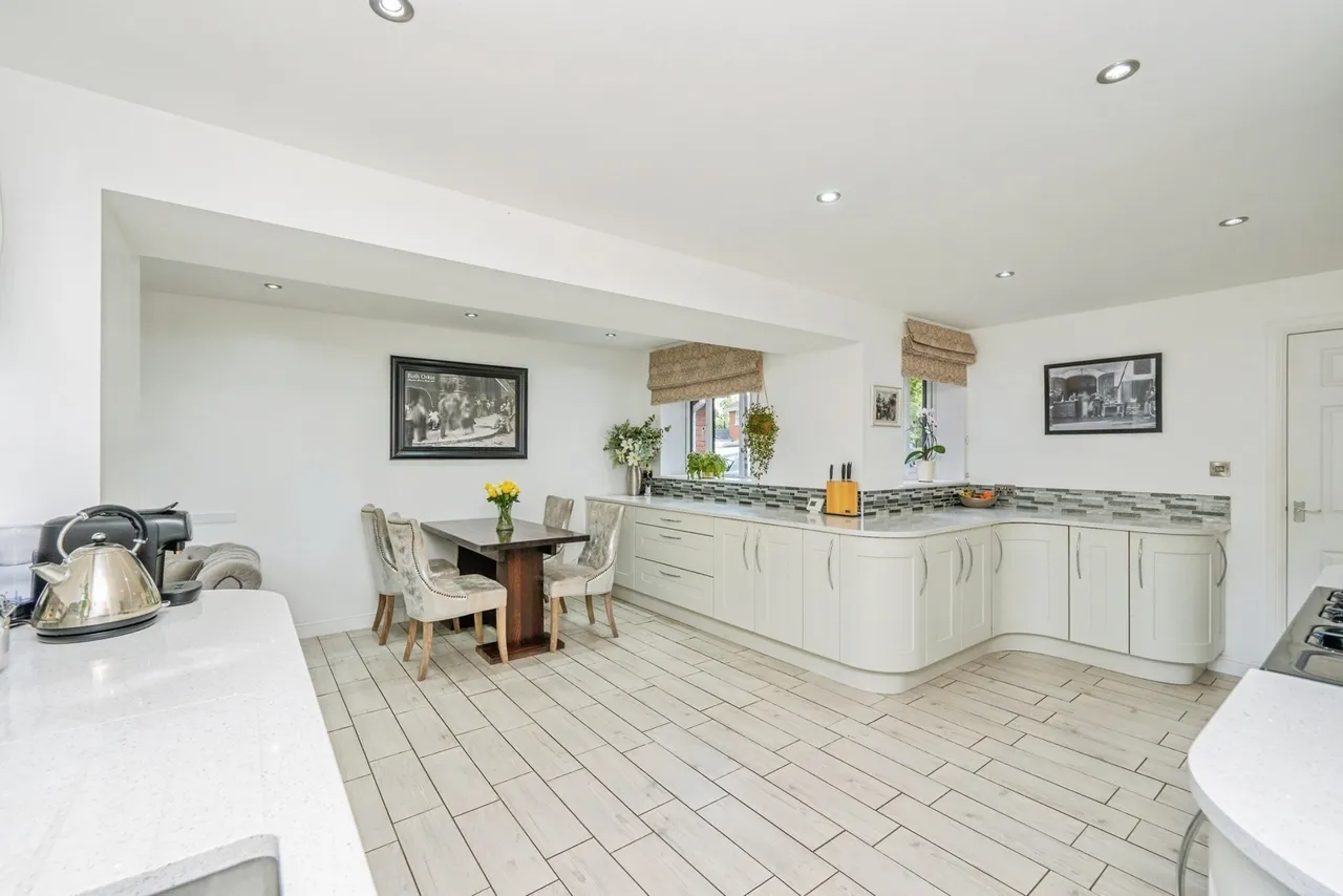 Reid Close, Burntwood, Staffordshire, WS7, photo 32