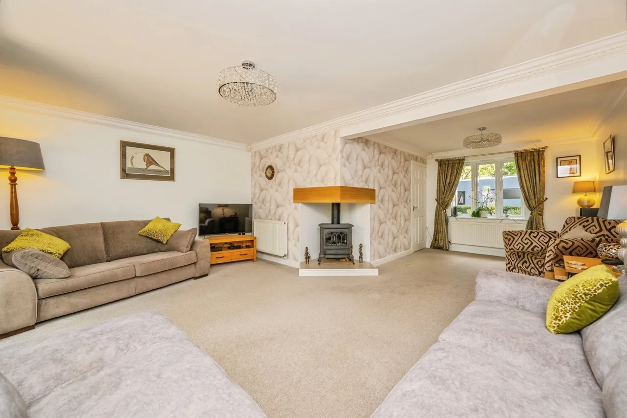 Reid Close, Burntwood, Staffordshire, WS7, photo 5