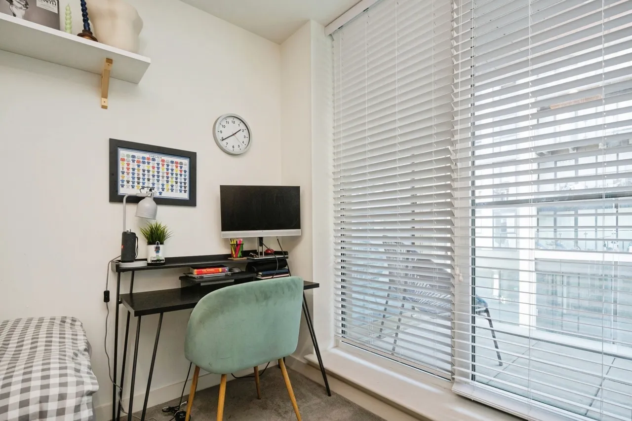 Jupp Road West, London, E15, photo 14