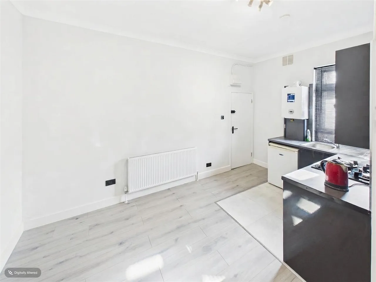Station Road, Hendon, photo 2