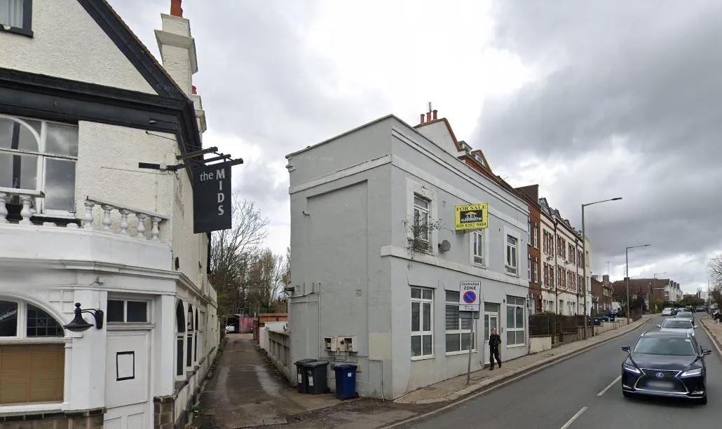 Station Road, Hendon, photo 7