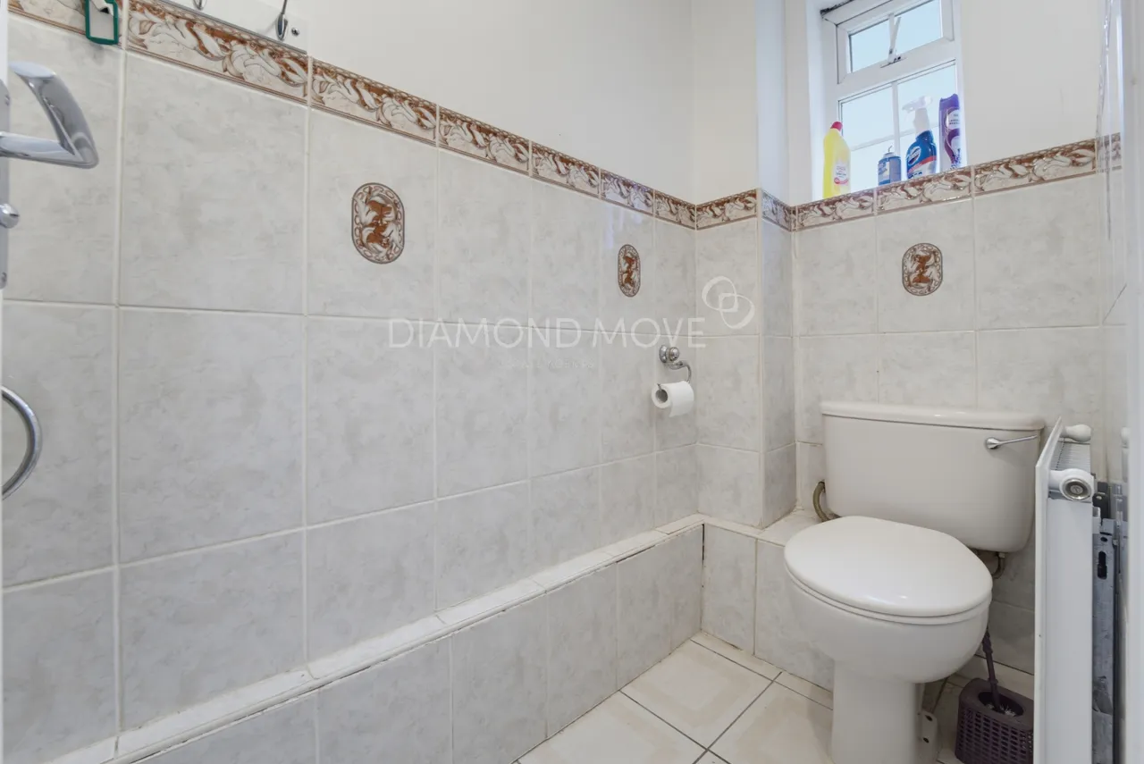 Conway Road, Whitton, TW4 5LR, photo 9