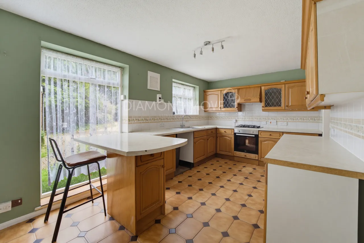 Conway Road, Whitton, TW4 5LR, photo 7