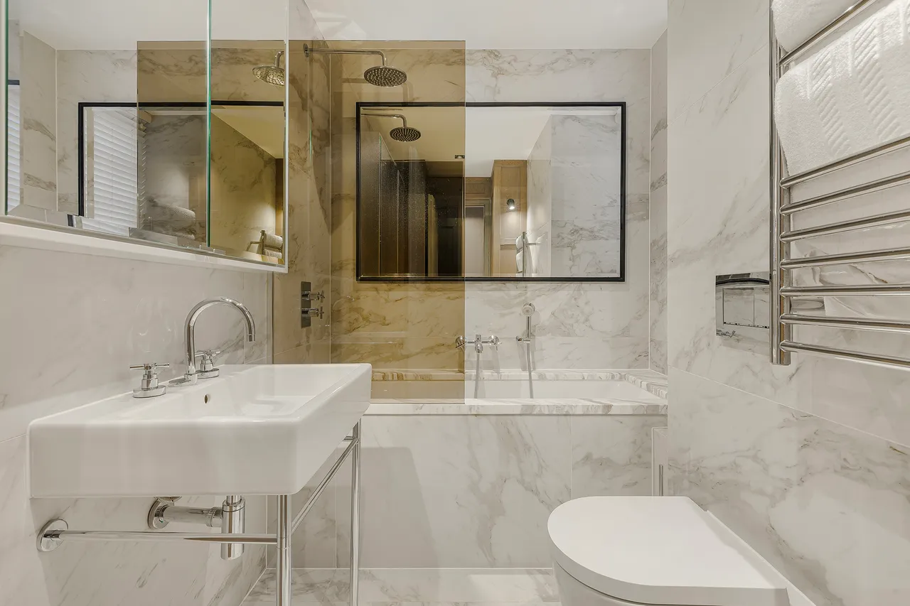 Swan Court, Chelsea Manor Street, Chelsea Manor, London, photo 8