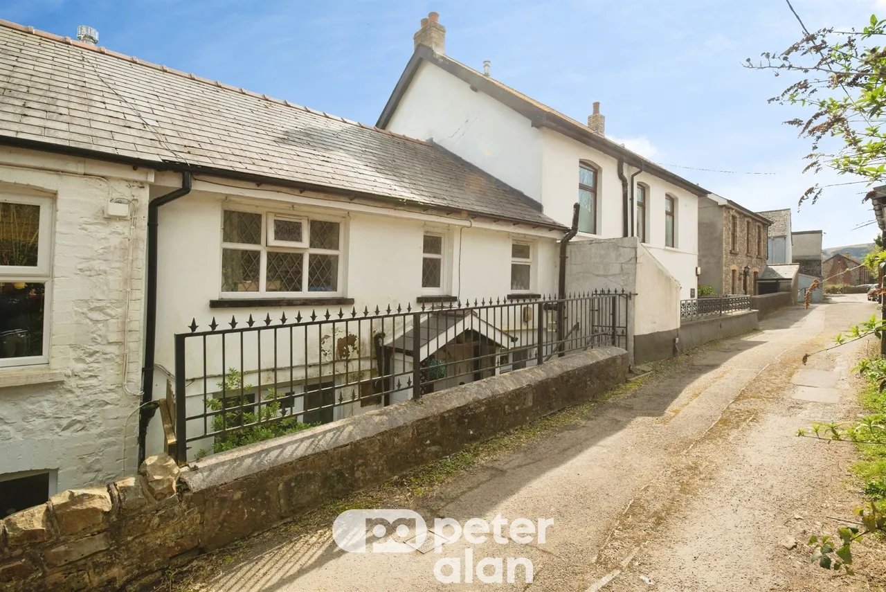 Top Road, Pontypool, NP4, photo 14