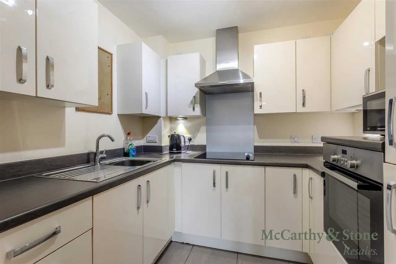Westfield Road, Wellingborough, NN8, photo 6