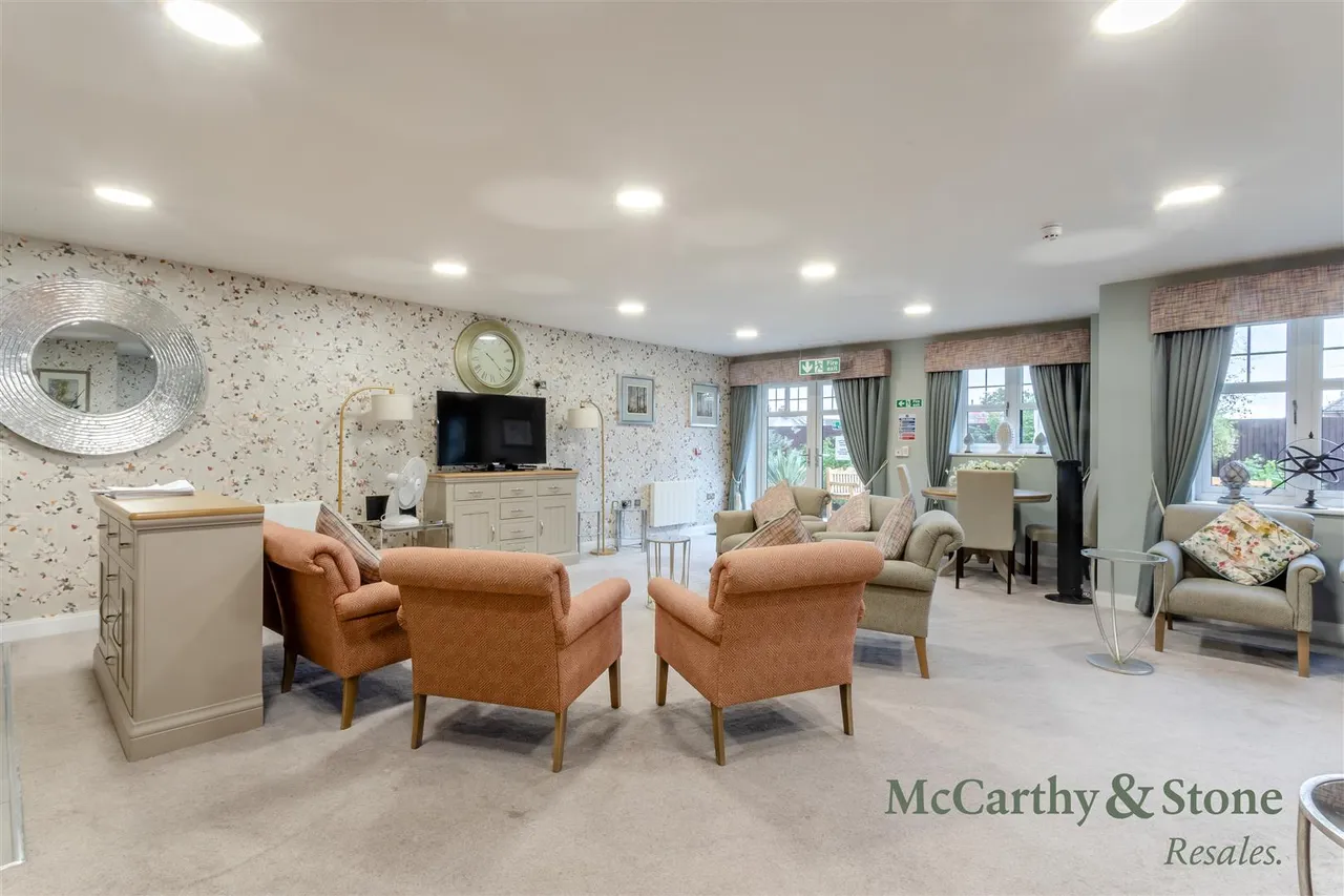 Westfield Road, Wellingborough, NN8, photo 17