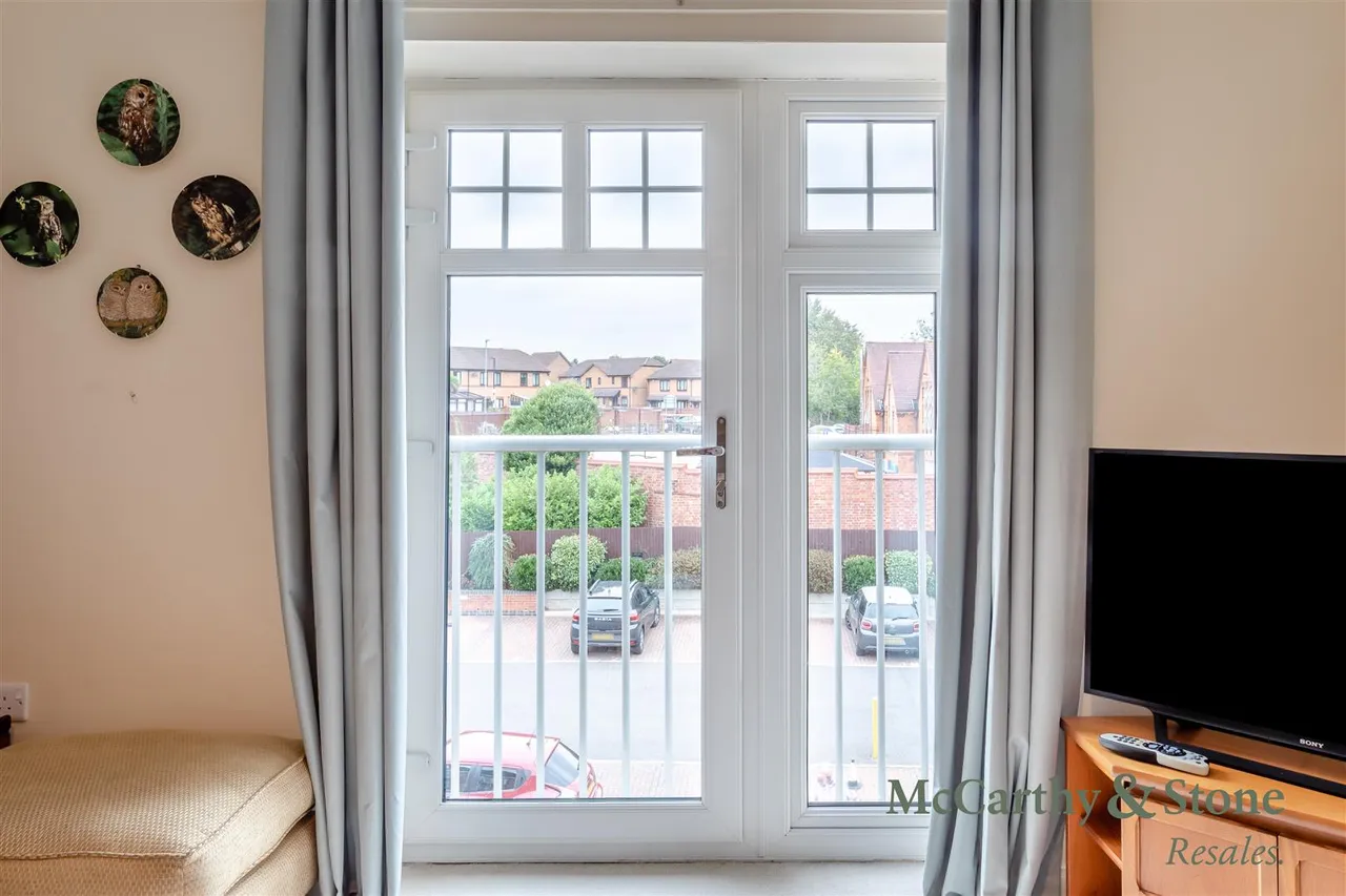 Westfield Road, Wellingborough, NN8, photo 5