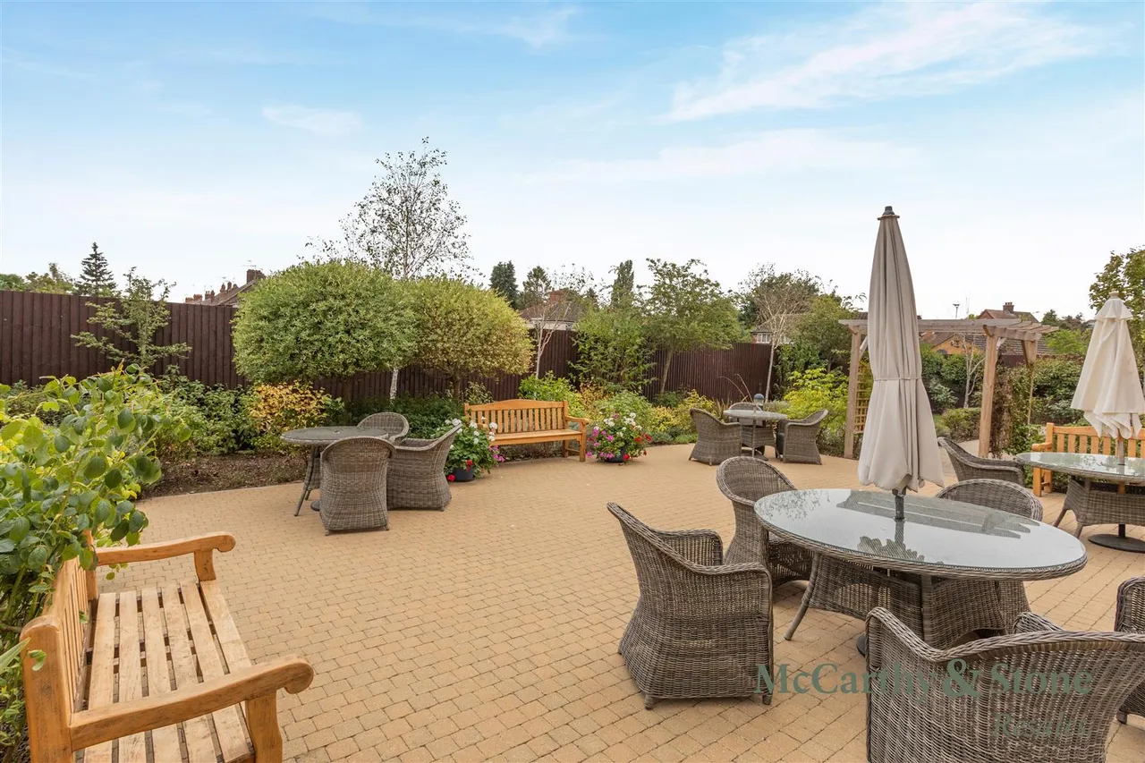 Westfield Road, Wellingborough, NN8, photo 20
