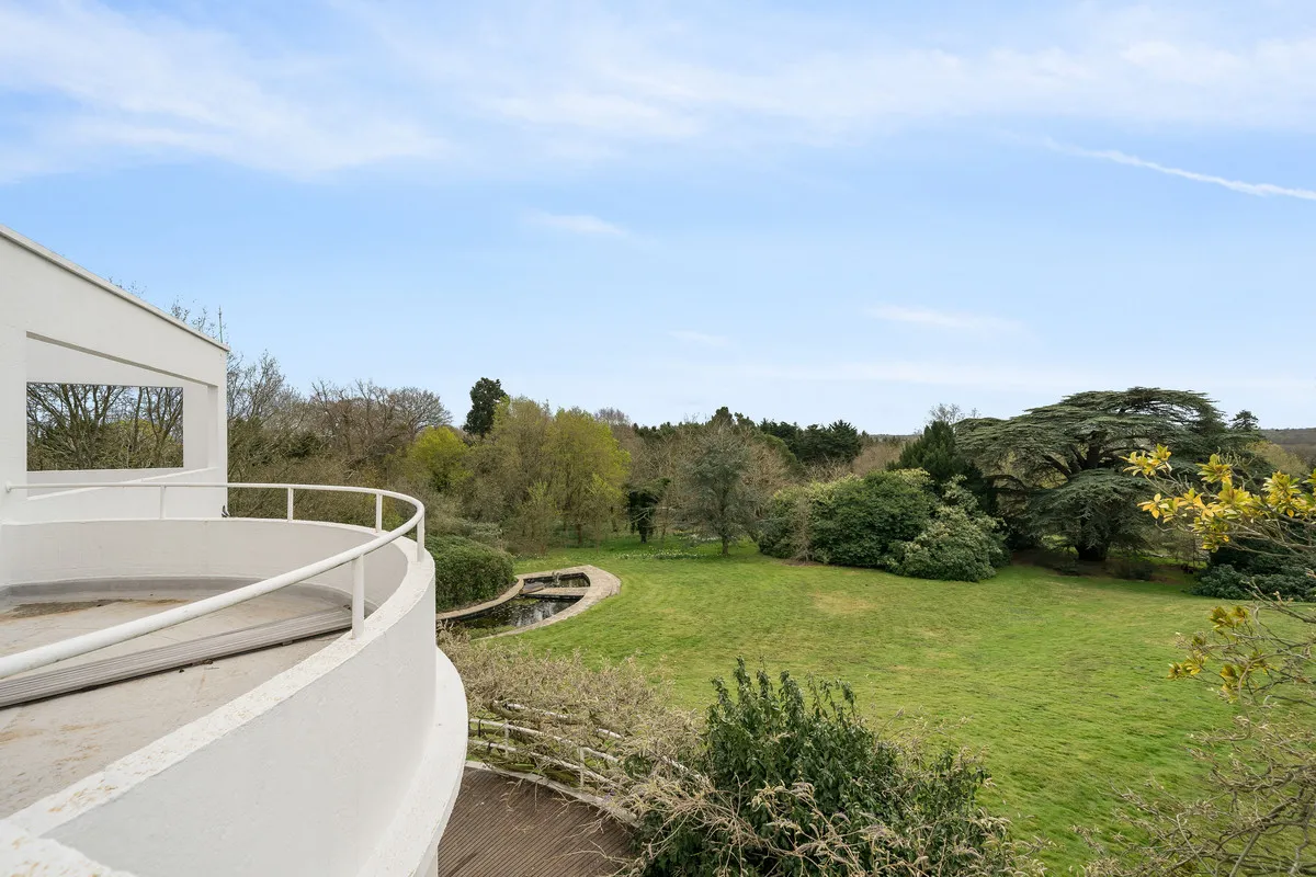 St. Anns Hill Road, Chertsey, KT16, photo 30