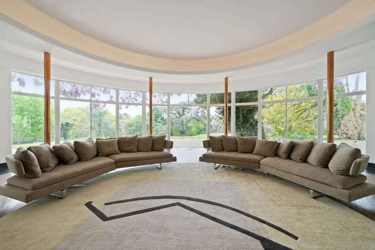 St. Anns Hill Road, Chertsey, KT16, photo 6