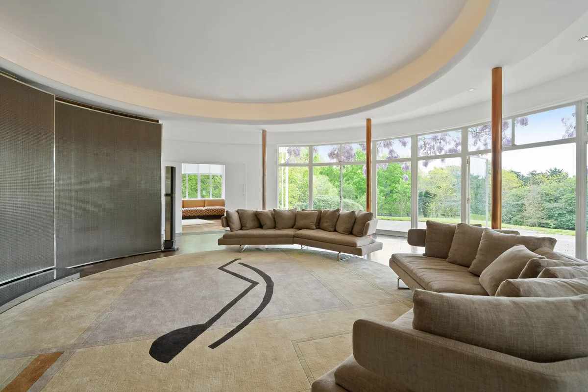 St. Anns Hill Road, Chertsey, KT16, photo 7