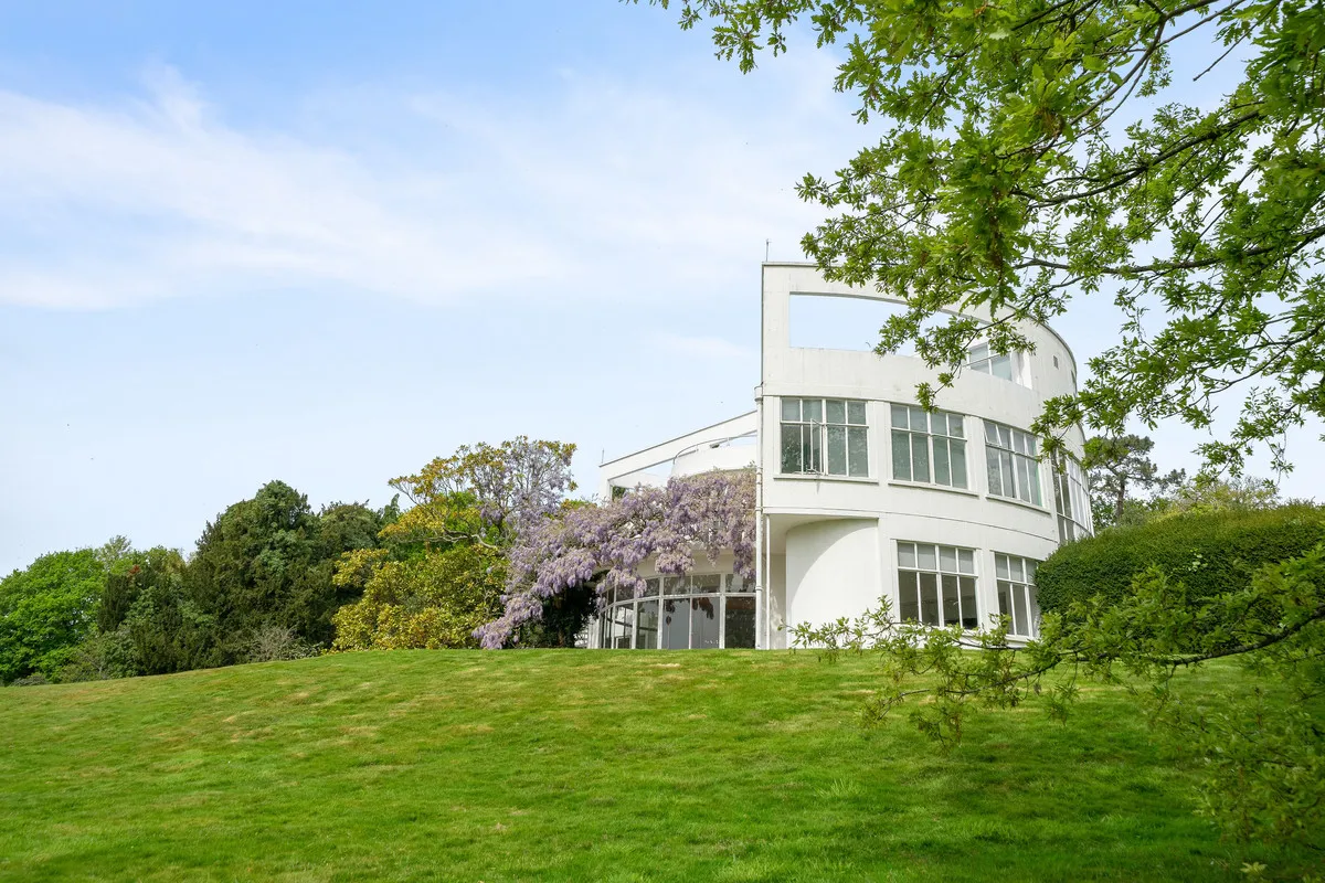 St. Anns Hill Road, Chertsey, KT16, photo 43