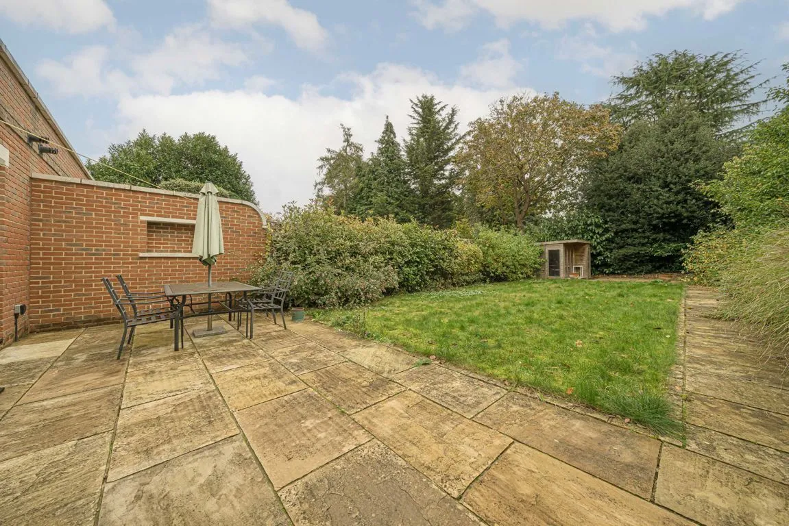 Old Avenue, Weybridge, KT13, photo 7