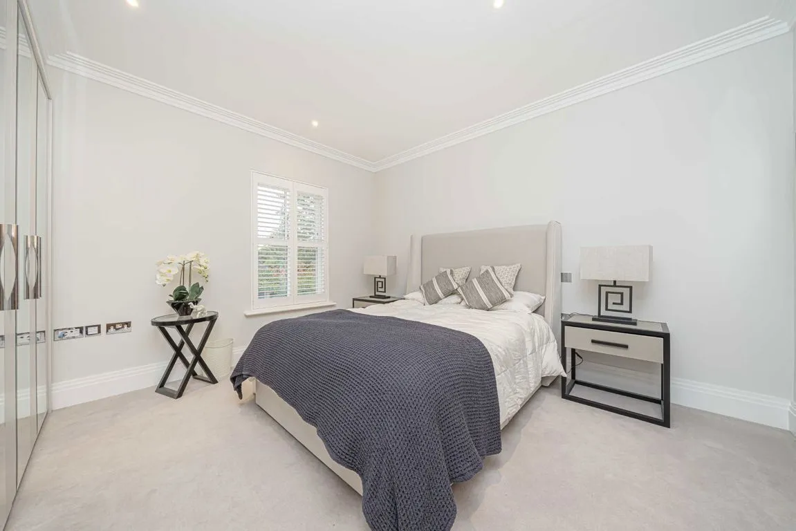 Old Avenue, Weybridge, KT13, photo 6