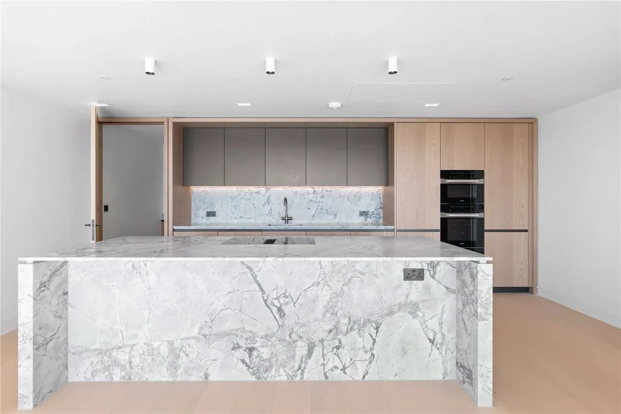 Belvedere Road, London, SE1 7GZ, photo 5