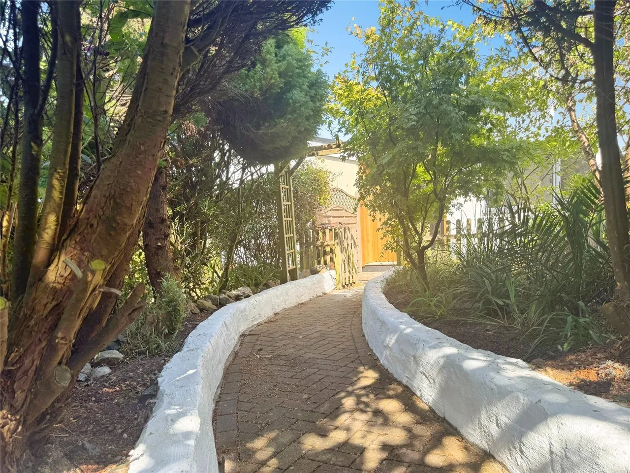 Ellen Close, Mount Hawke, TR4, photo 9