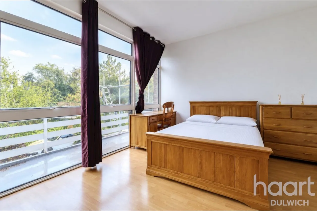 Champion Hill, SE5, photo 6