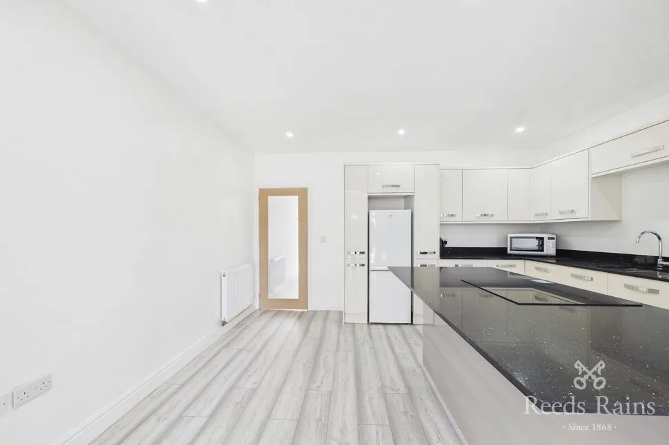Middlewich Road, Holmes Chapel, Cheshire, CW4, photo 12