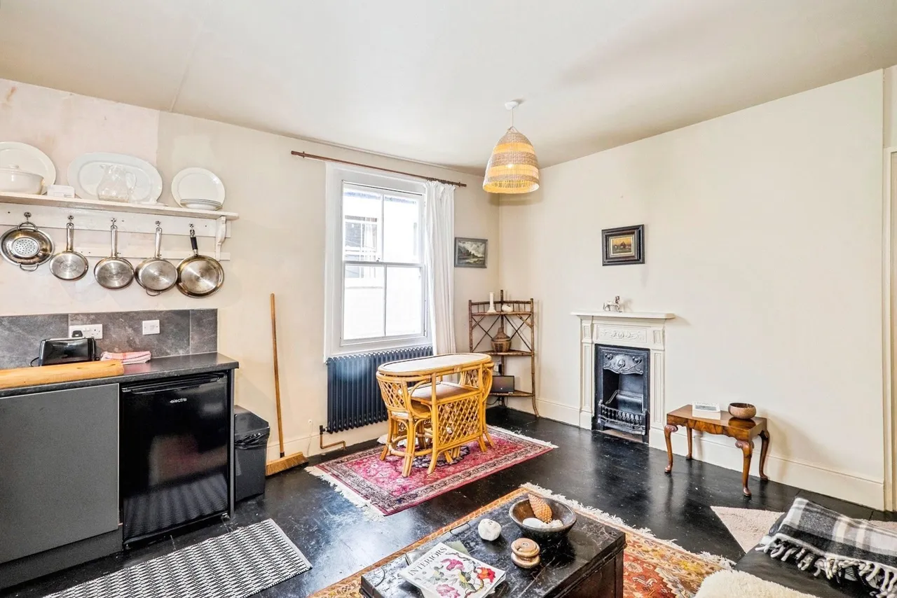 Pendarves Road, Penzance, TR18, photo 4