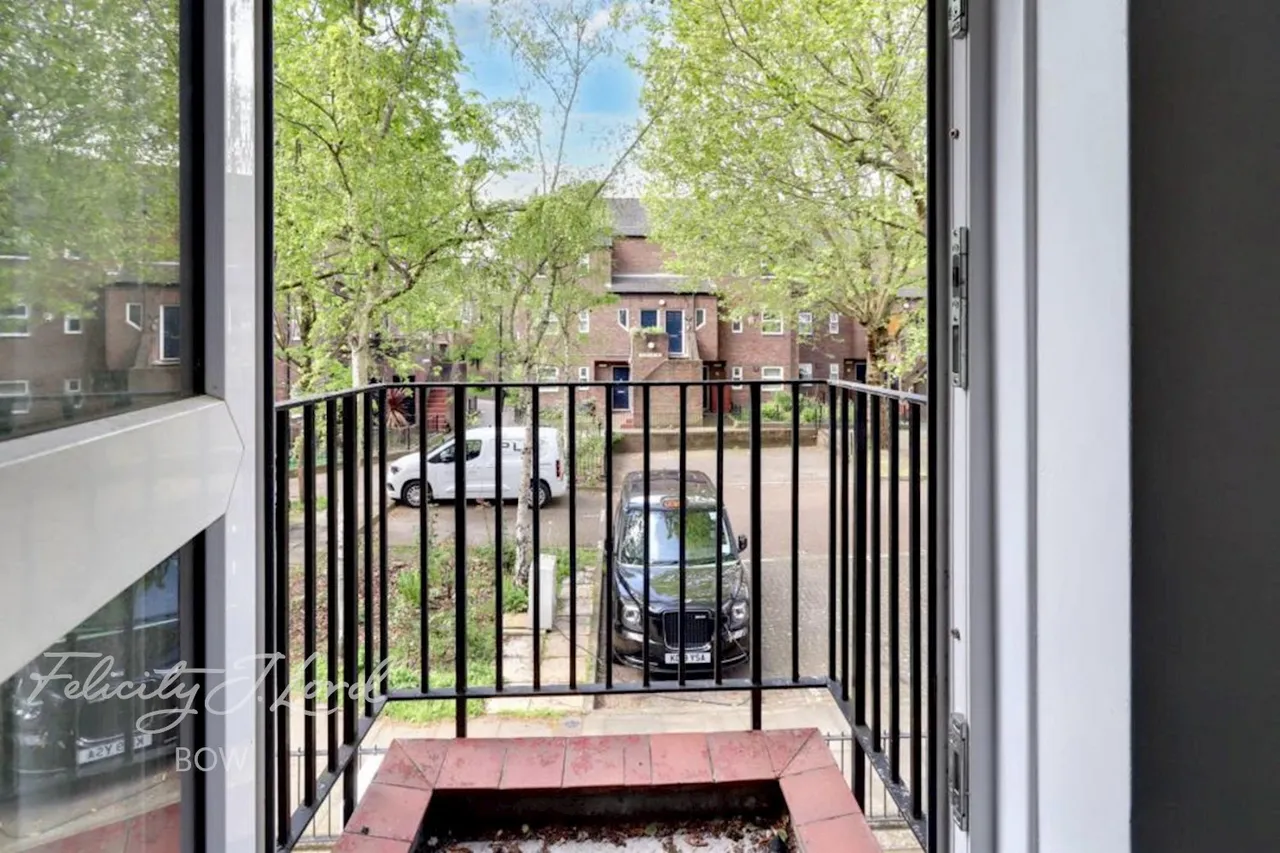 Morecambe Close, E1, photo 7