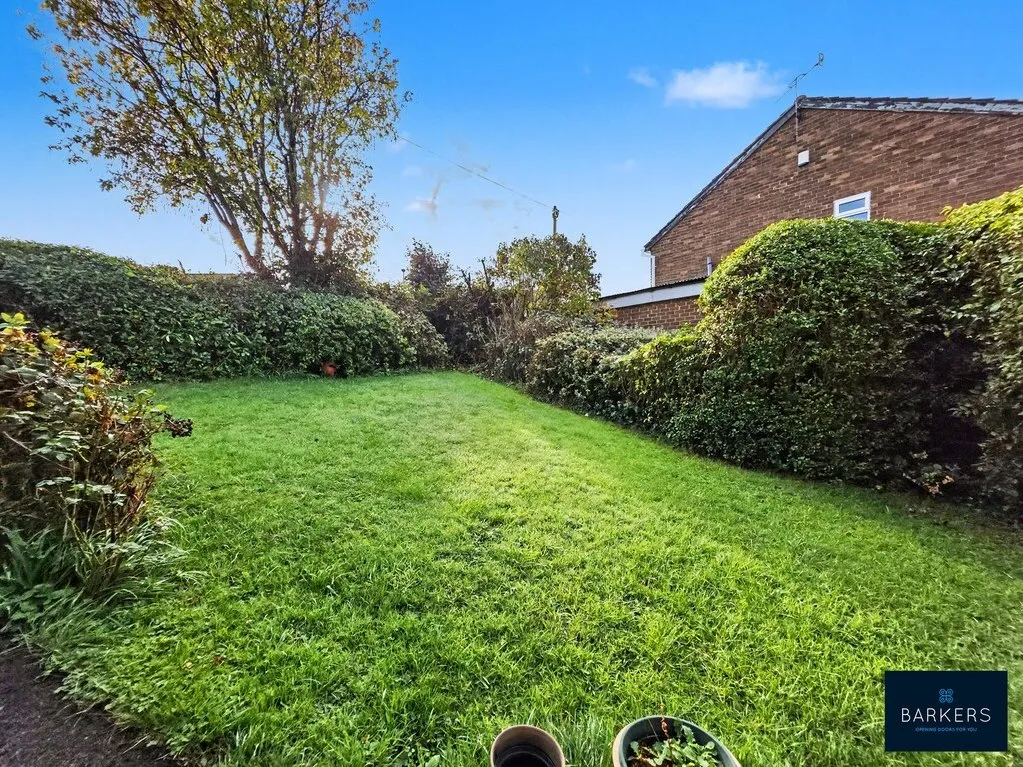 Lascelles Road, Heckmondwike, WF16, photo 17