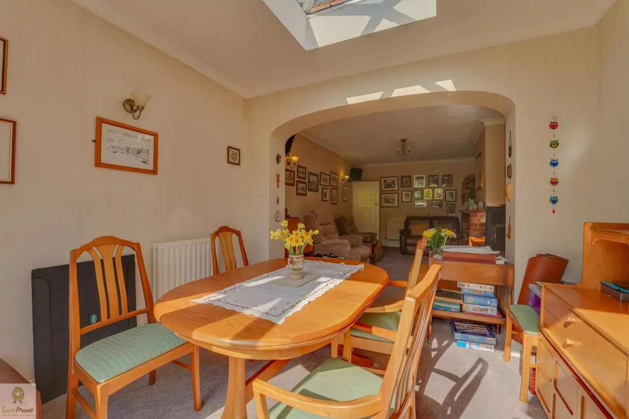 Silkmore Crescent, Stafford, ST17, photo 5
