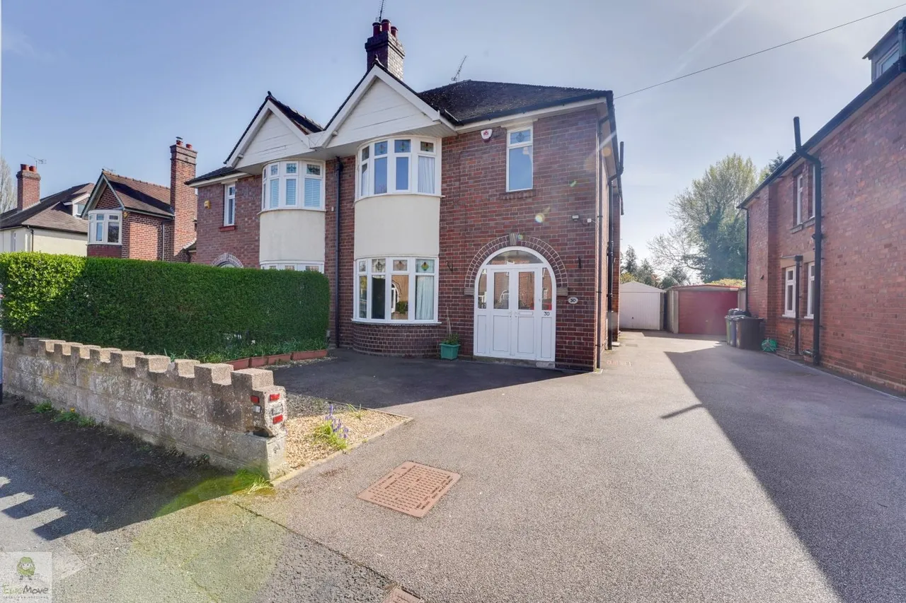 Silkmore Crescent, Stafford, ST17, photo 2