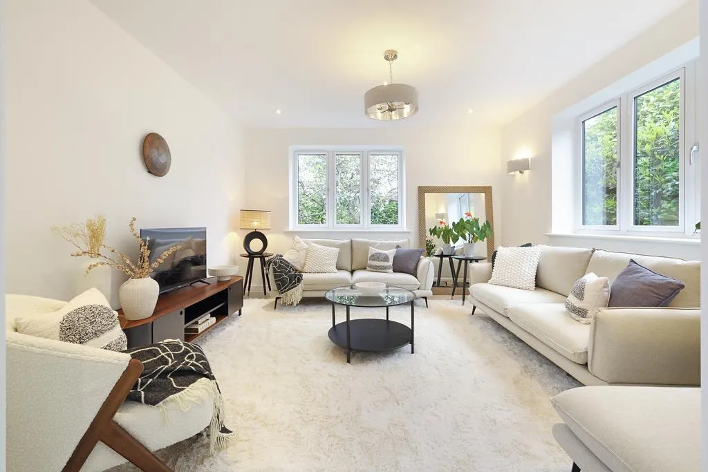 Kennel Close, Fetcham, KT22, photo 9
