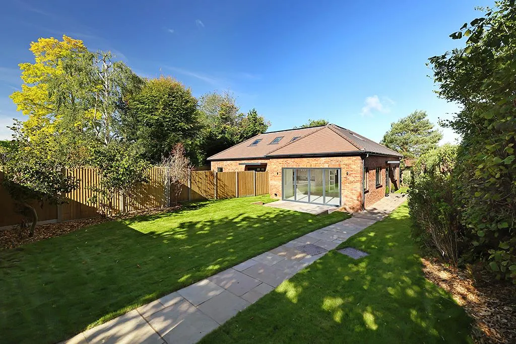 Kennel Close, Fetcham, KT22, photo 4