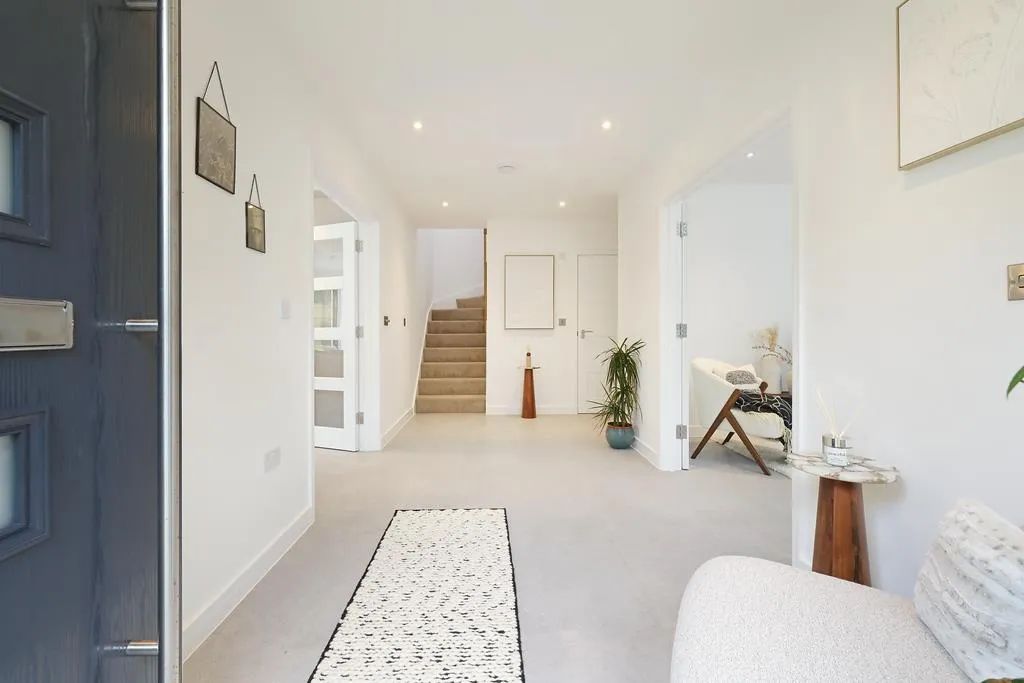 Kennel Close, Fetcham, KT22, photo 10