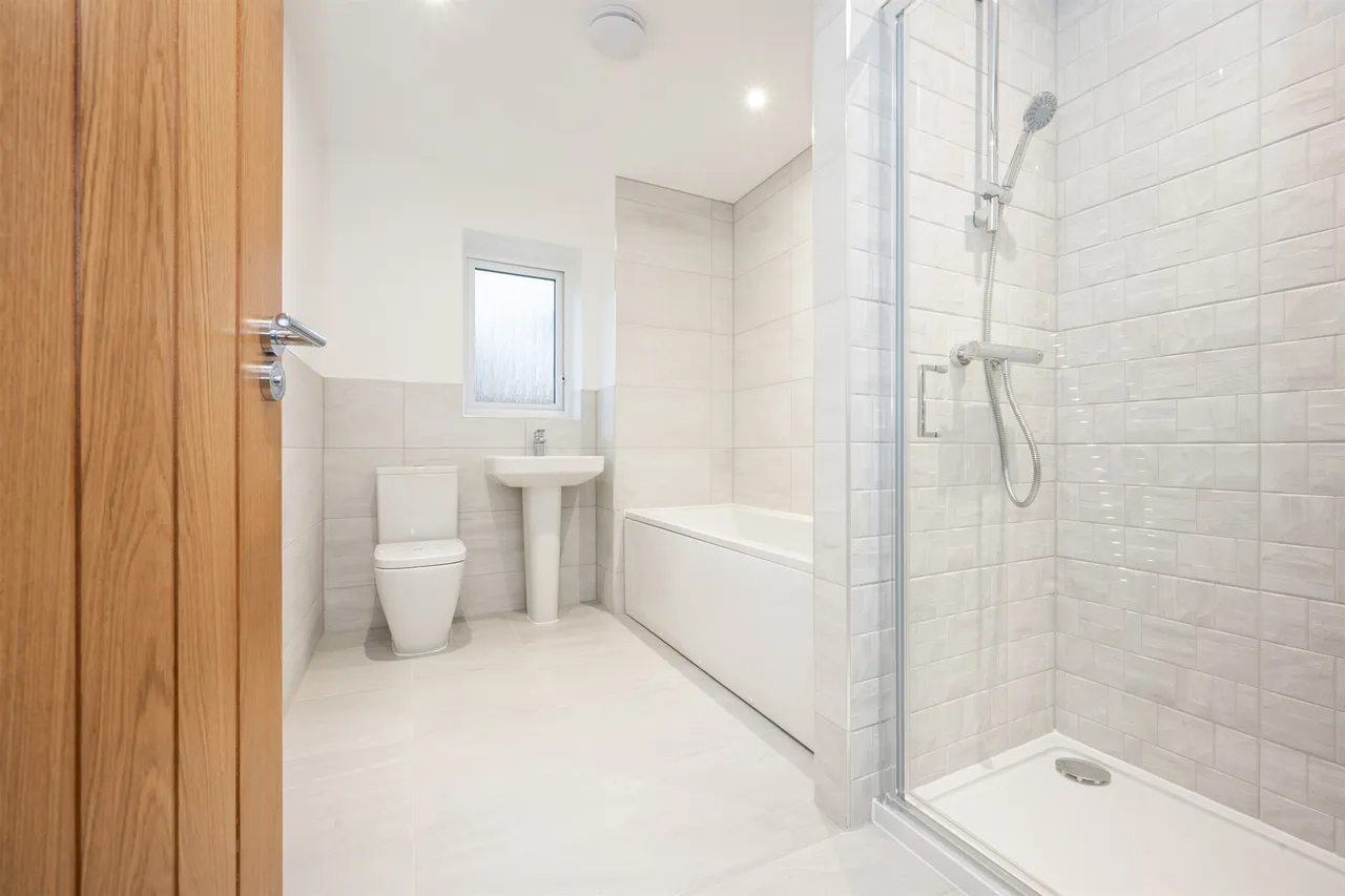 Watermill Way, Collingtree, NN4, photo 12