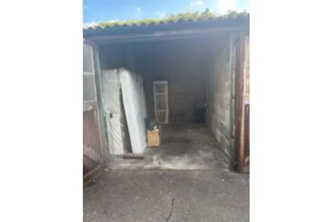 London Road, Twickenham, TW1, photo 2