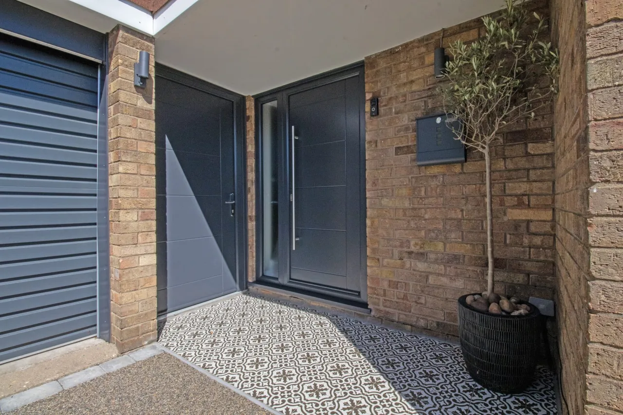 Morton Close, Morton, DN21, photo 29