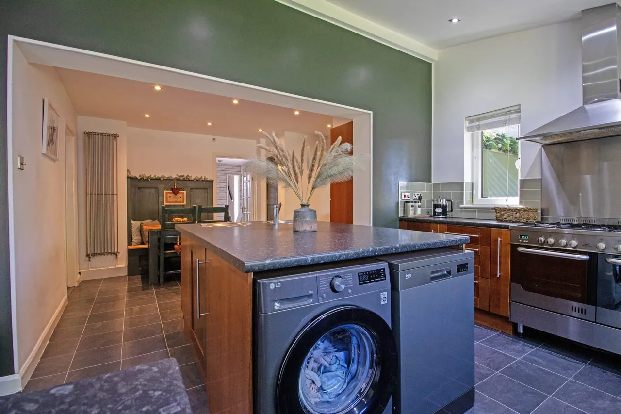 Morton Close, Morton, DN21, photo 10