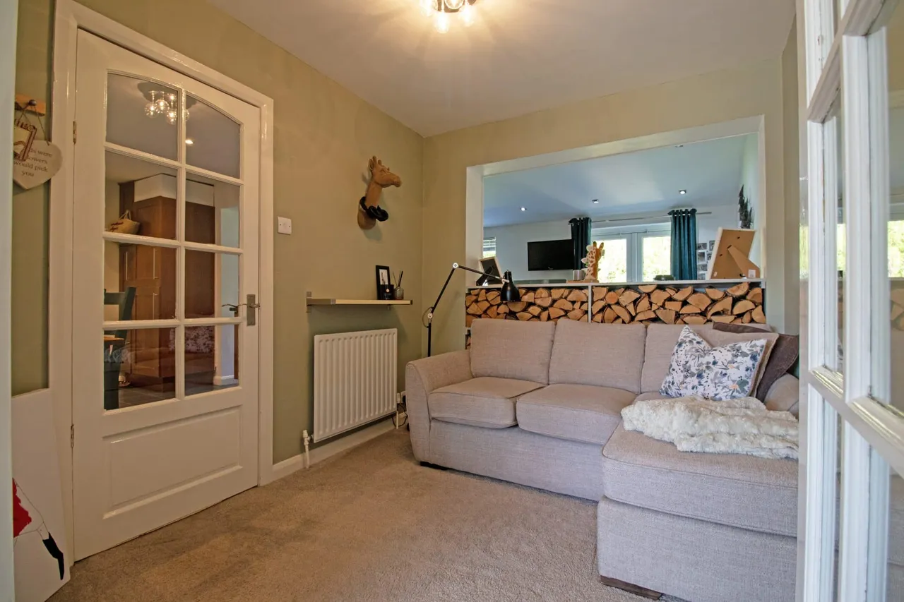 Morton Close, Morton, DN21, photo 15