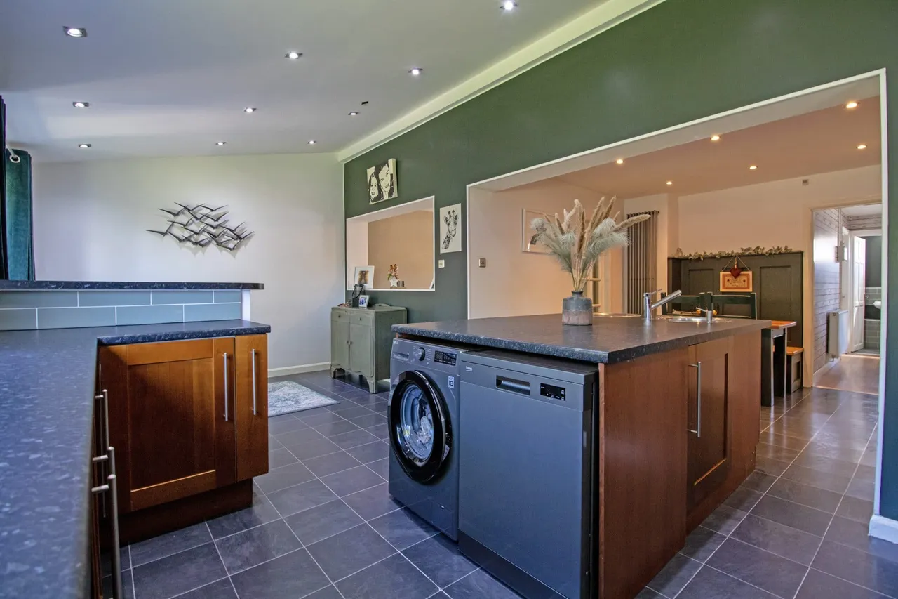 Morton Close, Morton, DN21, photo 11