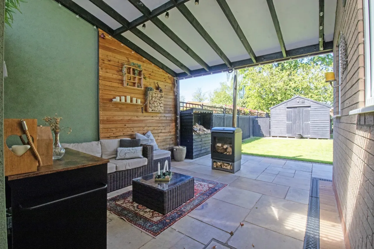 Morton Close, Morton, DN21, photo 27