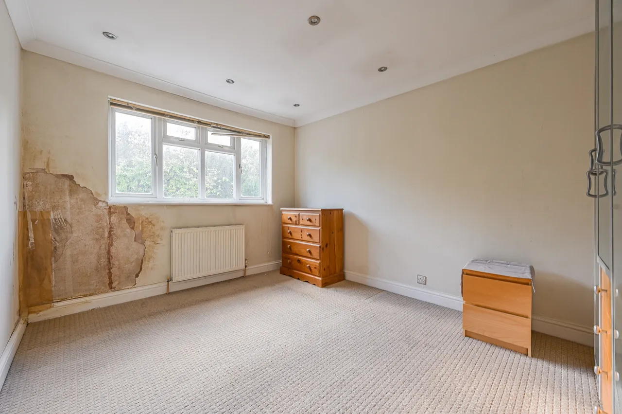 116 Longhill Road, London, photo 6