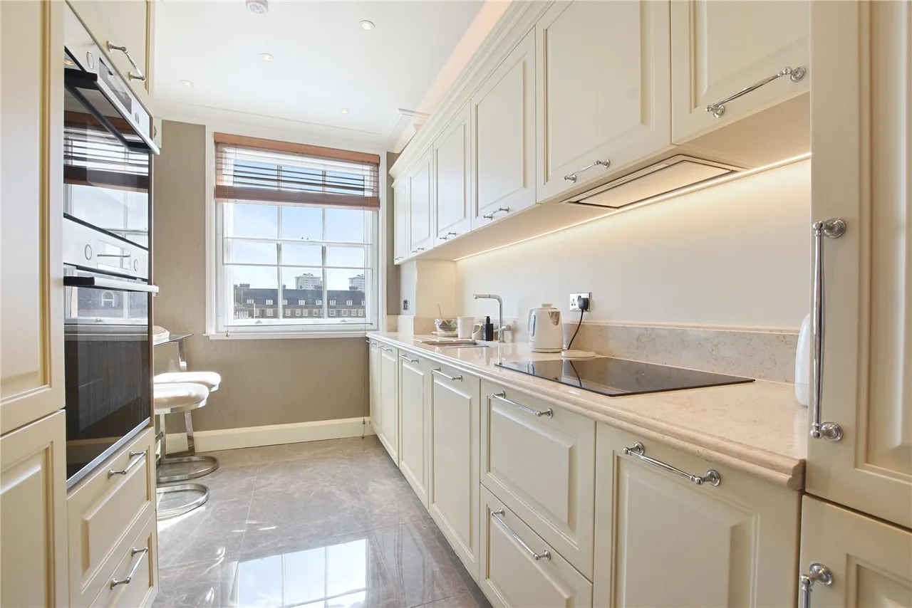 Cumberland Terrace, Regent's Park, NW1, photo 6