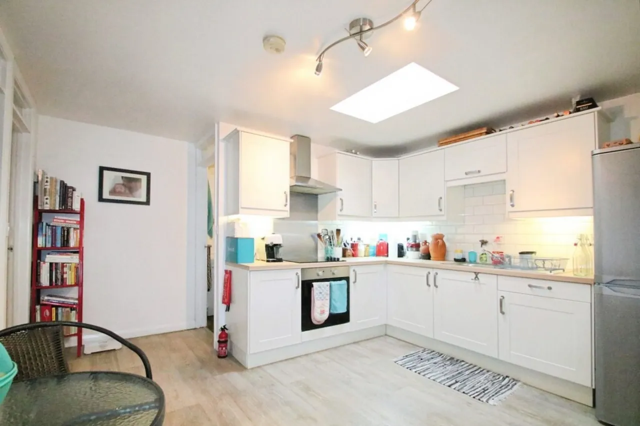 Sussex Road, South Croydon, CR2, photo 2