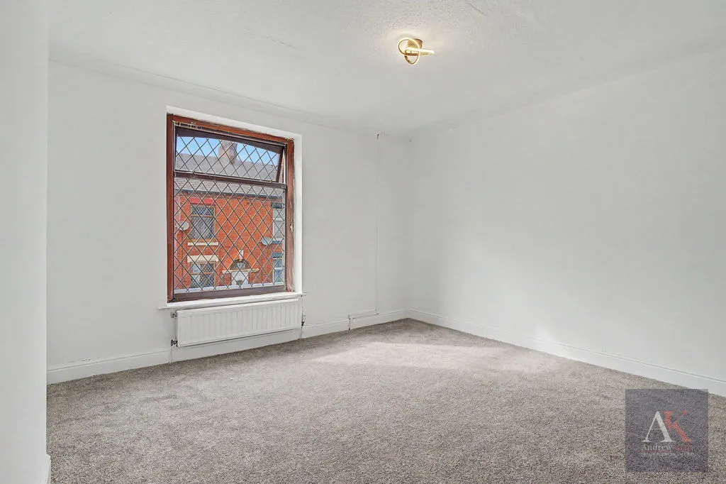 Coalshaw Green Road Chadderton, Oldham OL9 8JW, photo 10