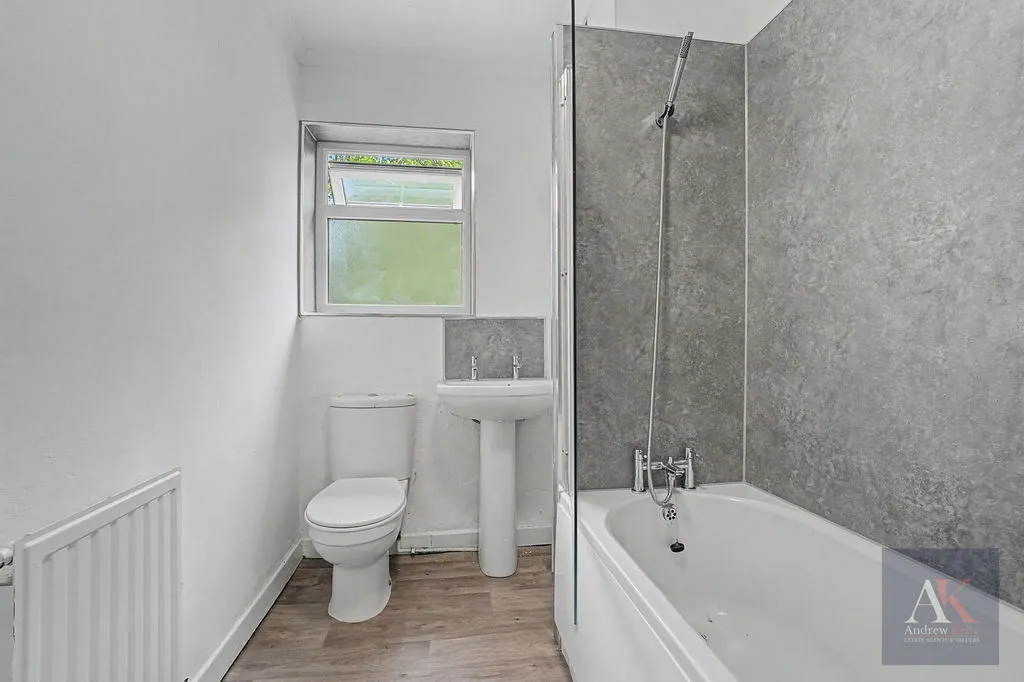 Coalshaw Green Road Chadderton, Oldham OL9 8JW, photo 14