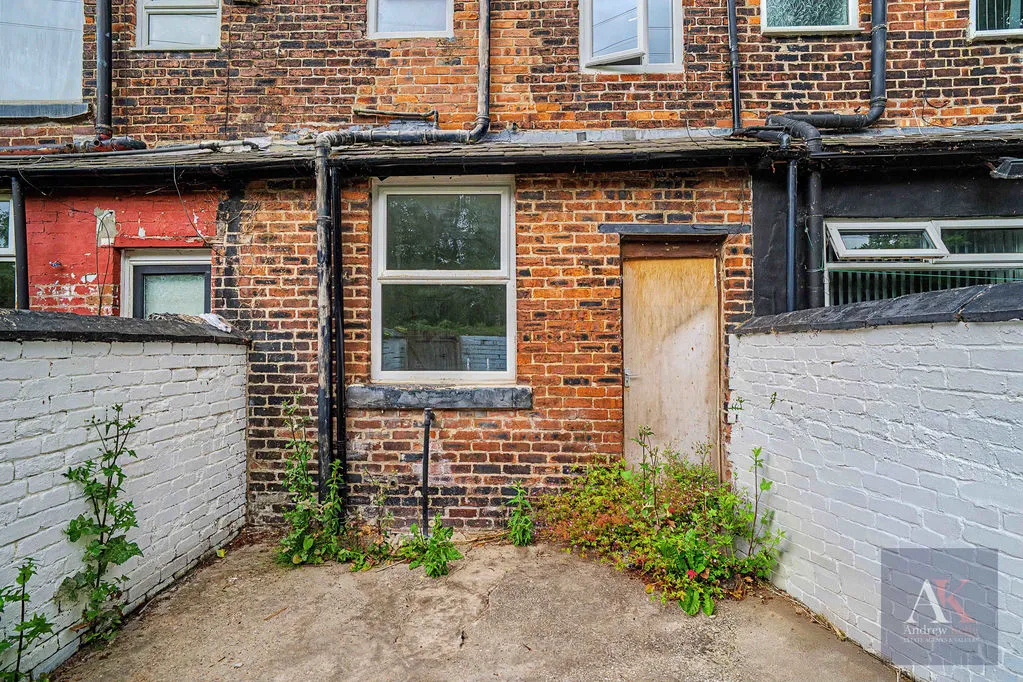 Coalshaw Green Road Chadderton, Oldham OL9 8JW, photo 17